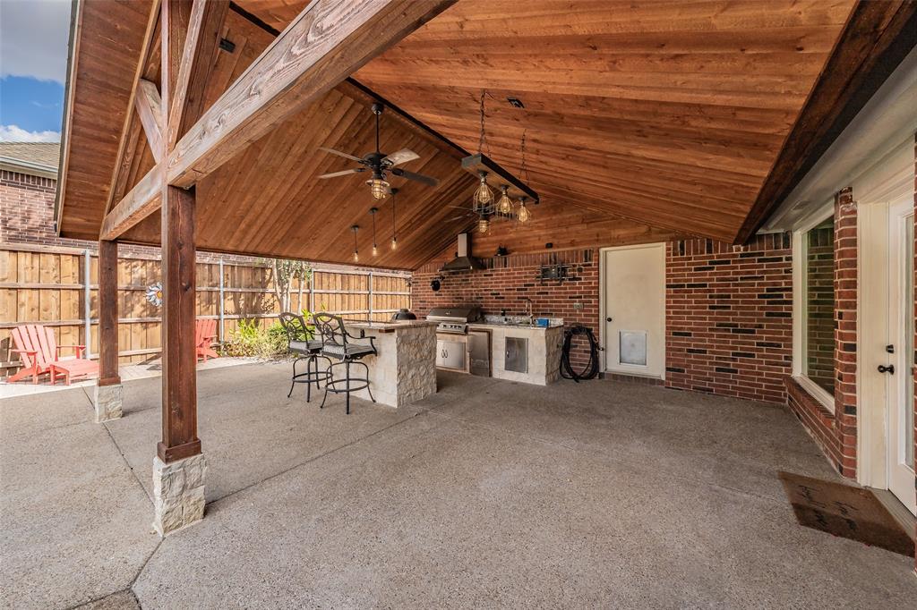 1800 Trail Lake Drive Property Photo 10
