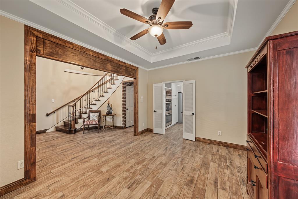1800 Trail Lake Drive Property Photo 12