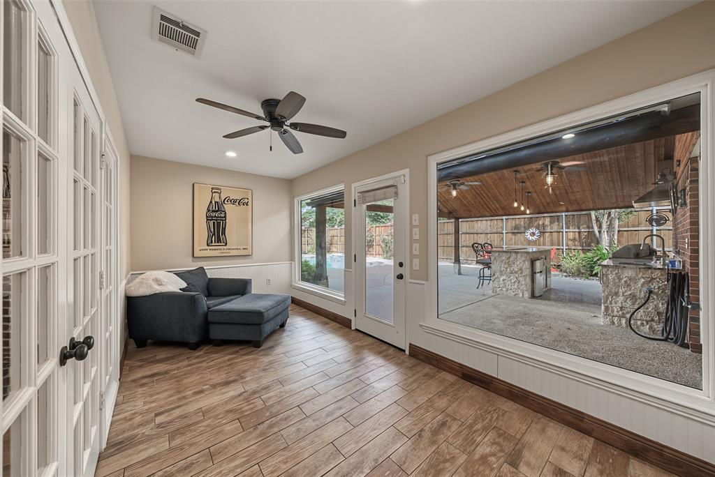 1800 Trail Lake Drive Property Photo 18