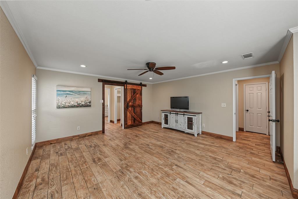 1800 Trail Lake Drive Property Photo 27