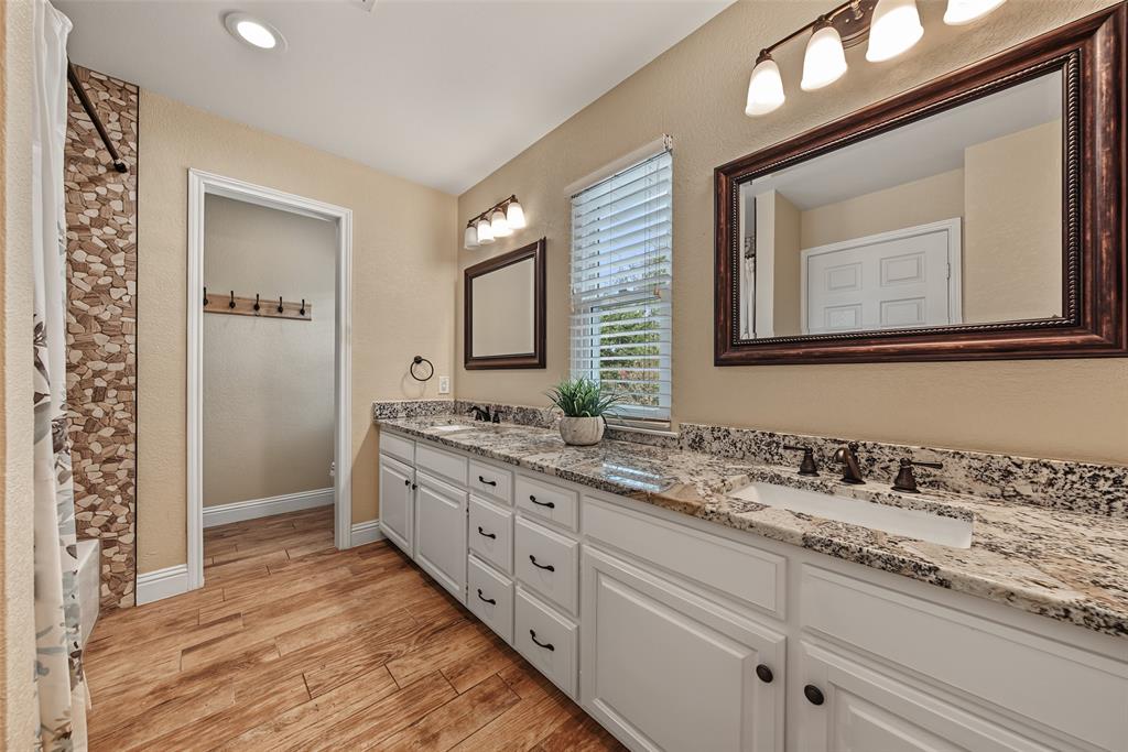 1800 Trail Lake Drive Property Photo 33