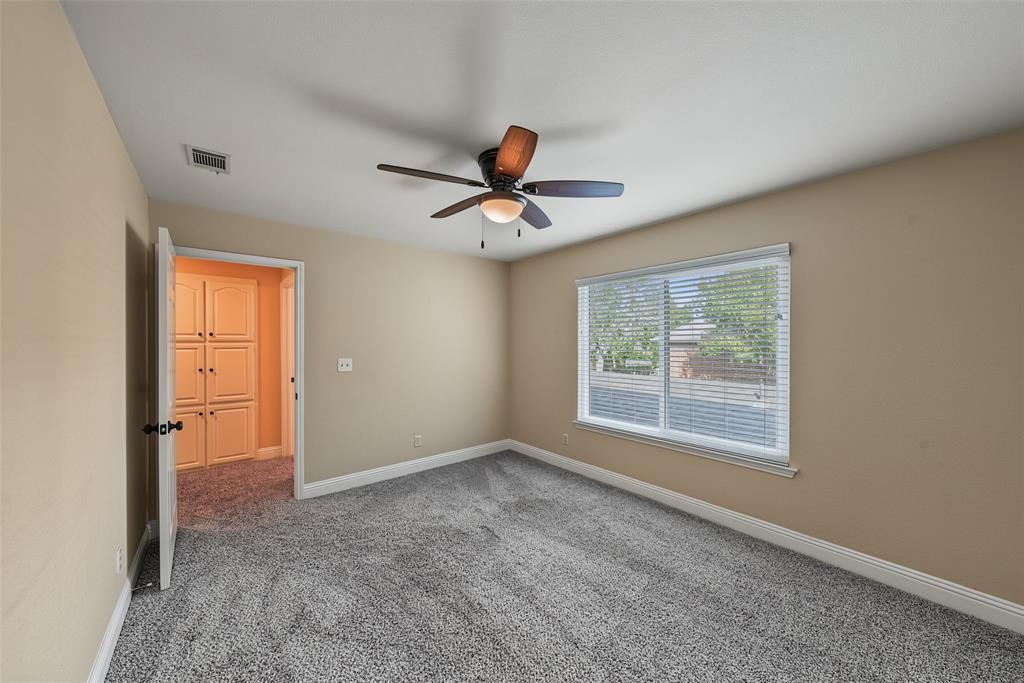 1800 Trail Lake Drive Property Photo 38