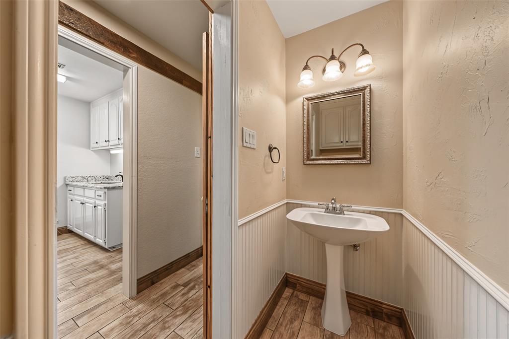 1800 Trail Lake Drive Property Photo 39