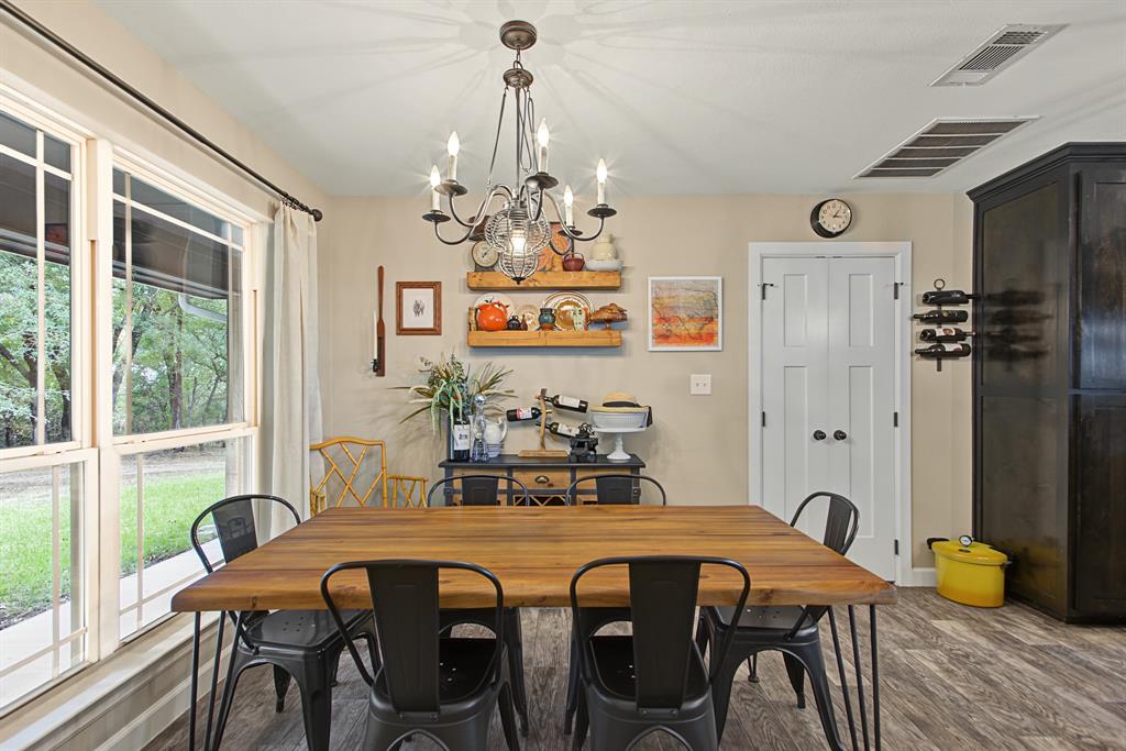 3207 Fm 2048 Property Photo 10