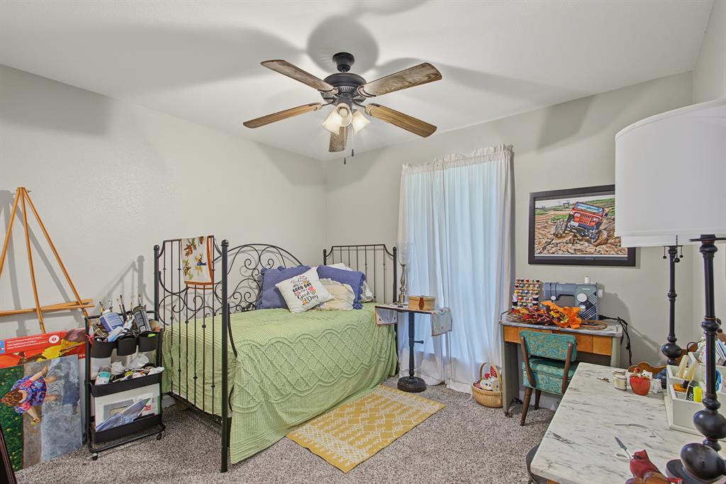 3207 Fm 2048 Property Photo 17