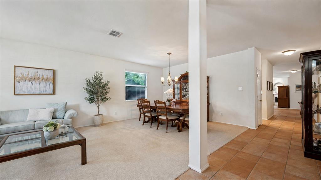 3113 Paradise Valley Drive Property Photo 2