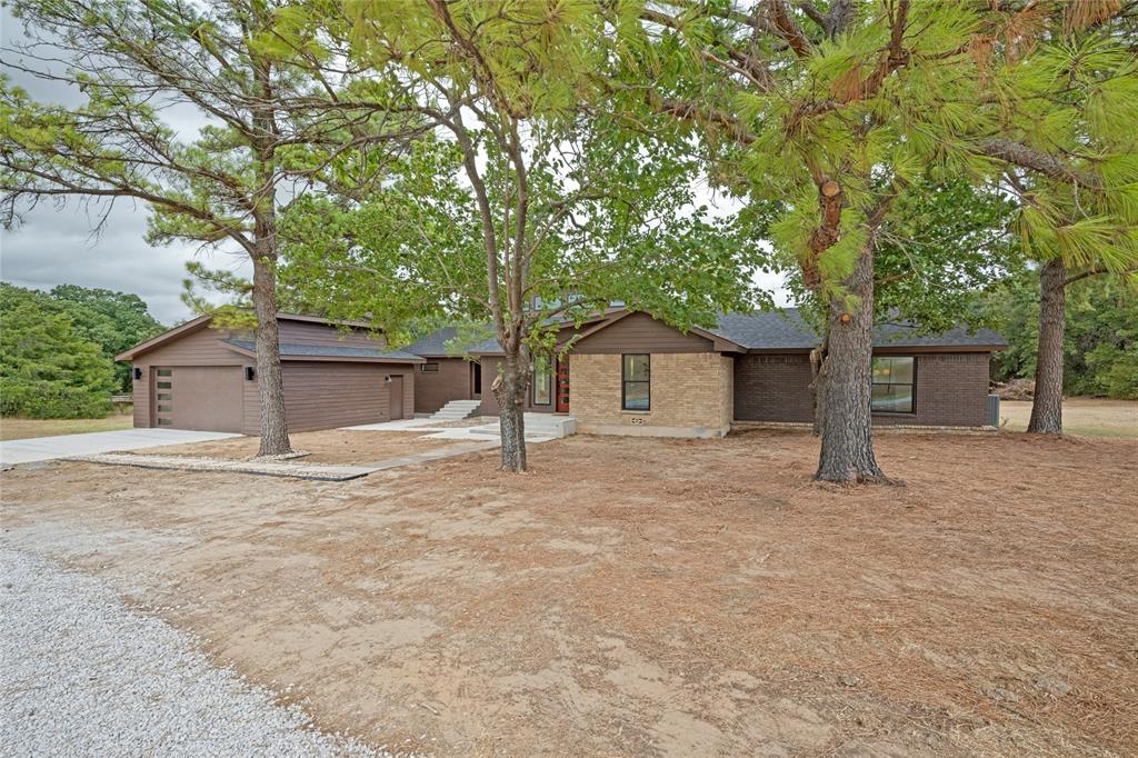 990 County Road 4371 Property Photo 28