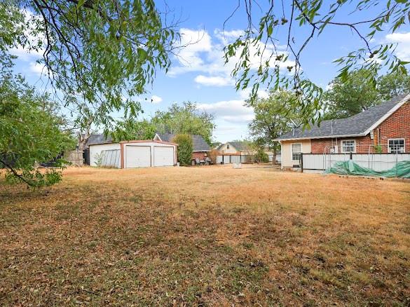 1100 W Walnut Street Property Photo 30