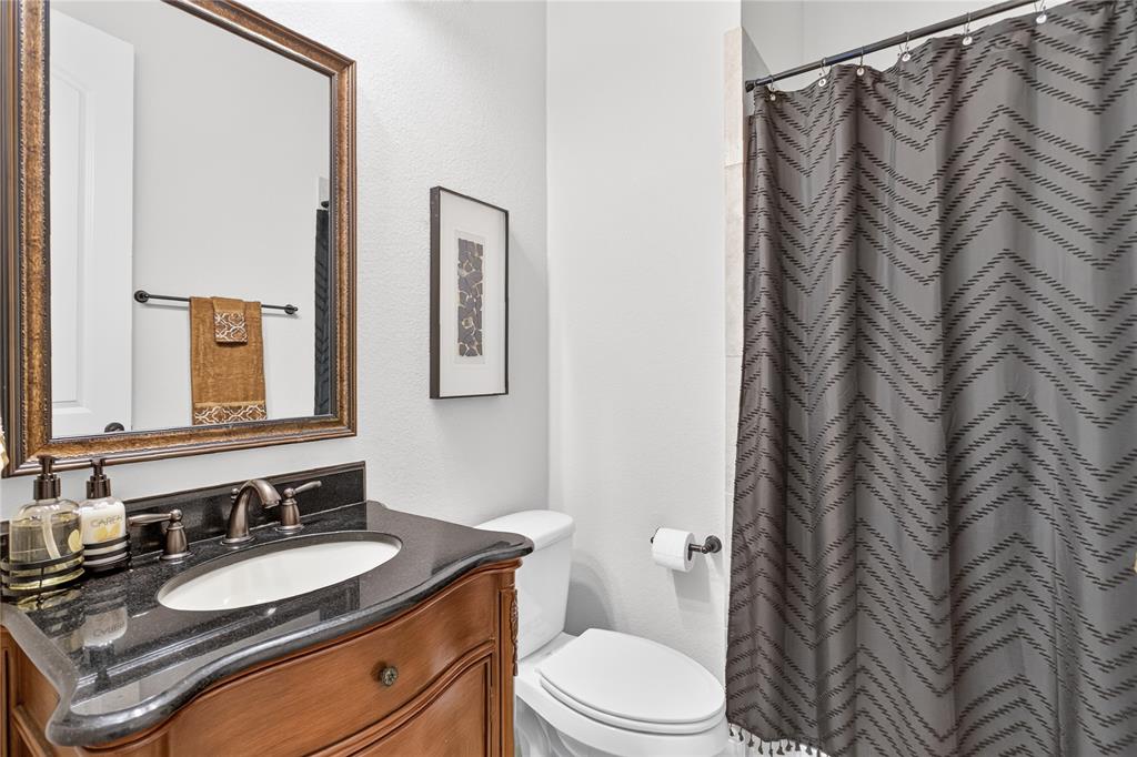 301 Rawhide Path Property Photo 22
