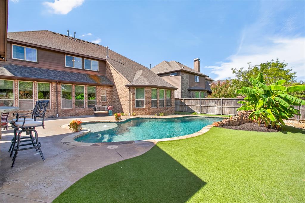 301 Rawhide Path Property Photo 33