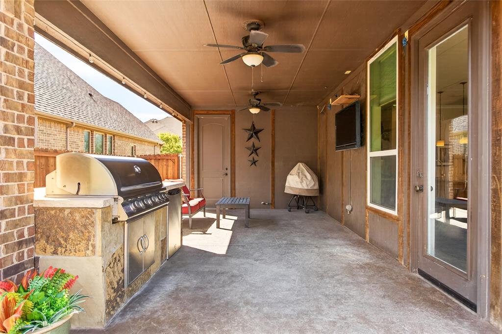 301 Rawhide Path Property Photo 37