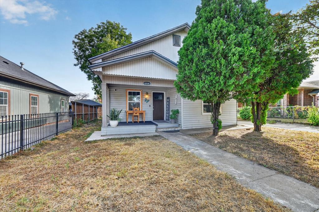 1714 Bessie Street Property Photo 1