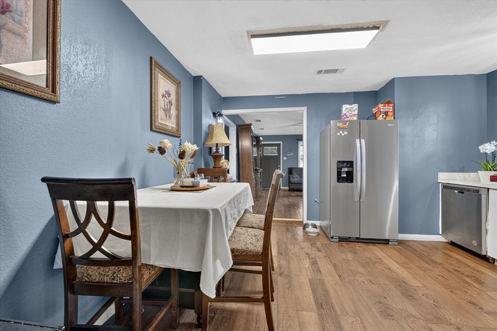 1714 Bessie Street Property Photo 14