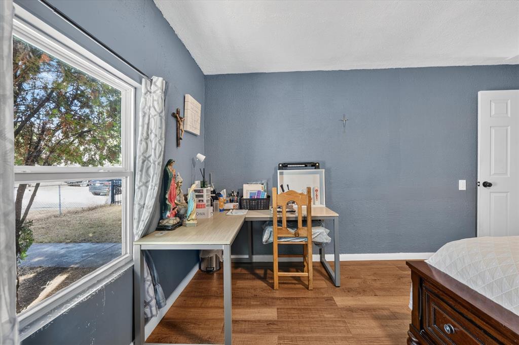 1714 Bessie Street Property Photo 26