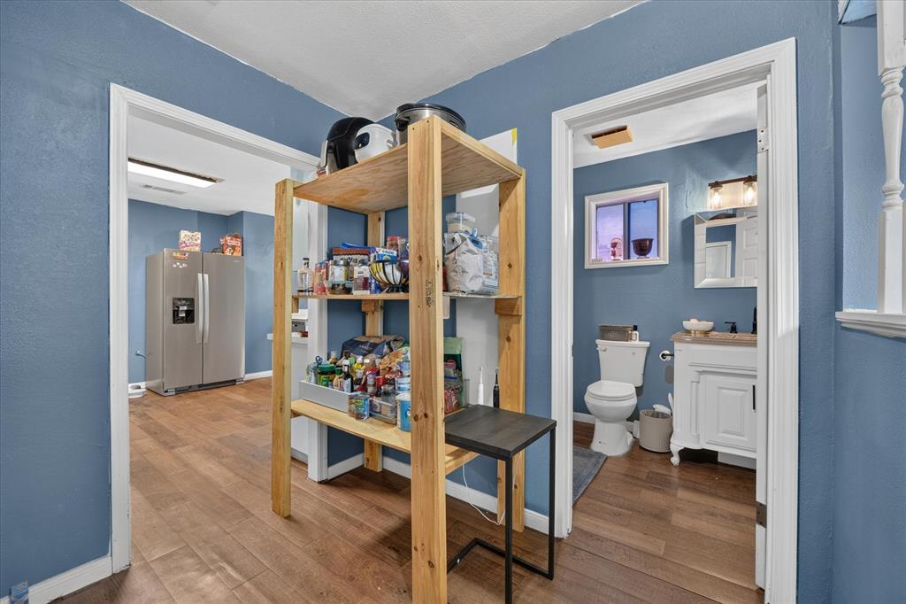 1714 Bessie Street Property Photo 29