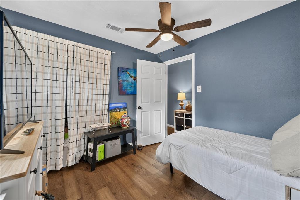 1714 Bessie Street Property Photo 34