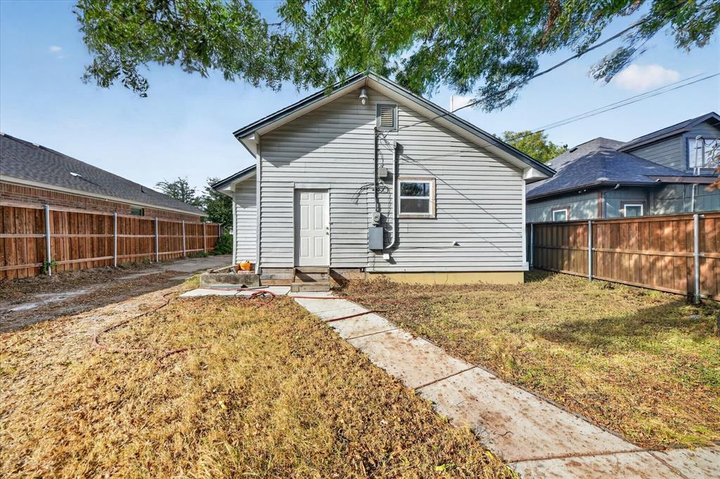 1714 Bessie Street Property Photo 38