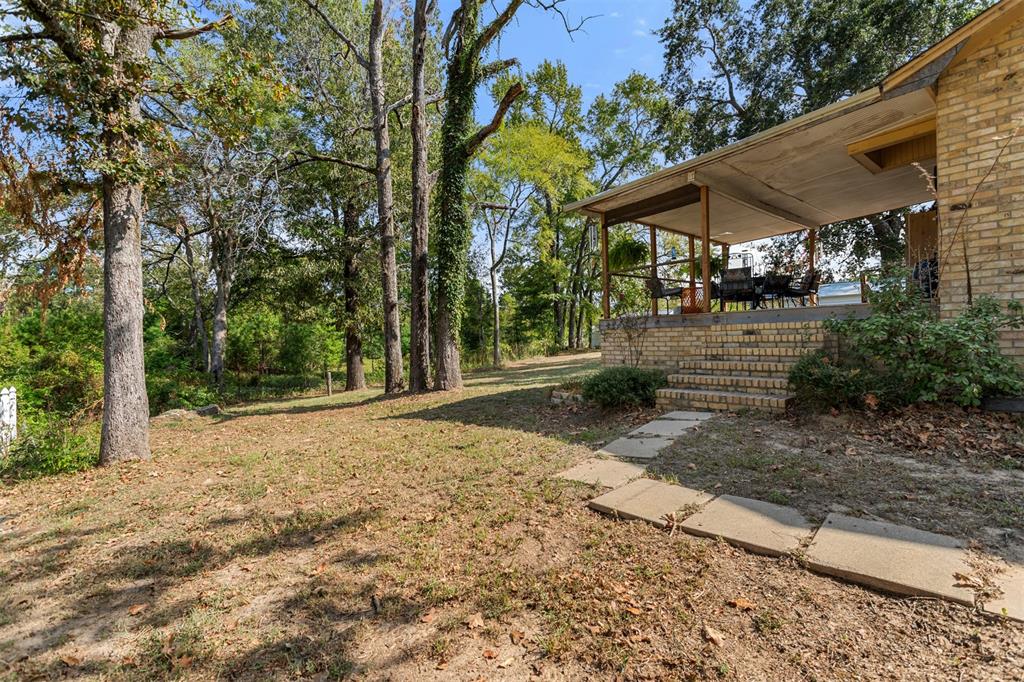4050 Fm 16 Property Photo 22