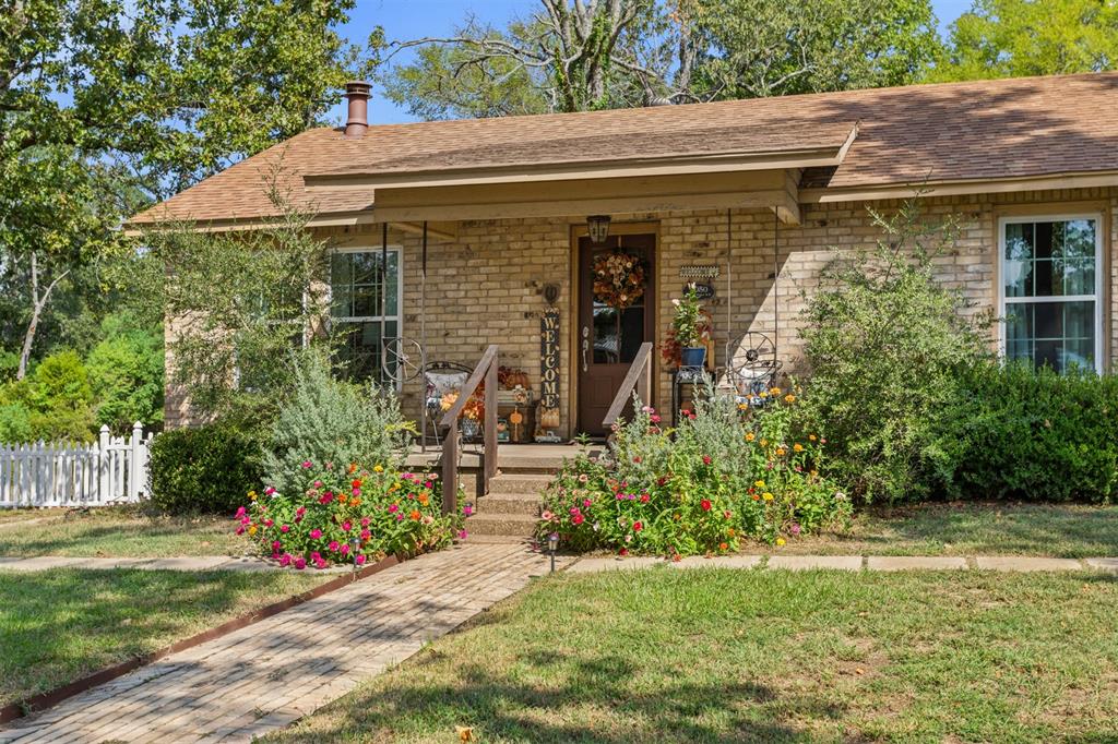 4050 Fm 16 Property Photo 31