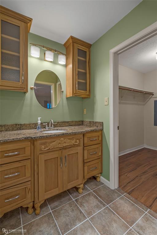 412 Stratmore Drive Property Photo 15