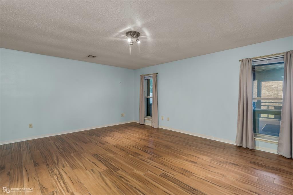 412 Stratmore Drive Property Photo 17