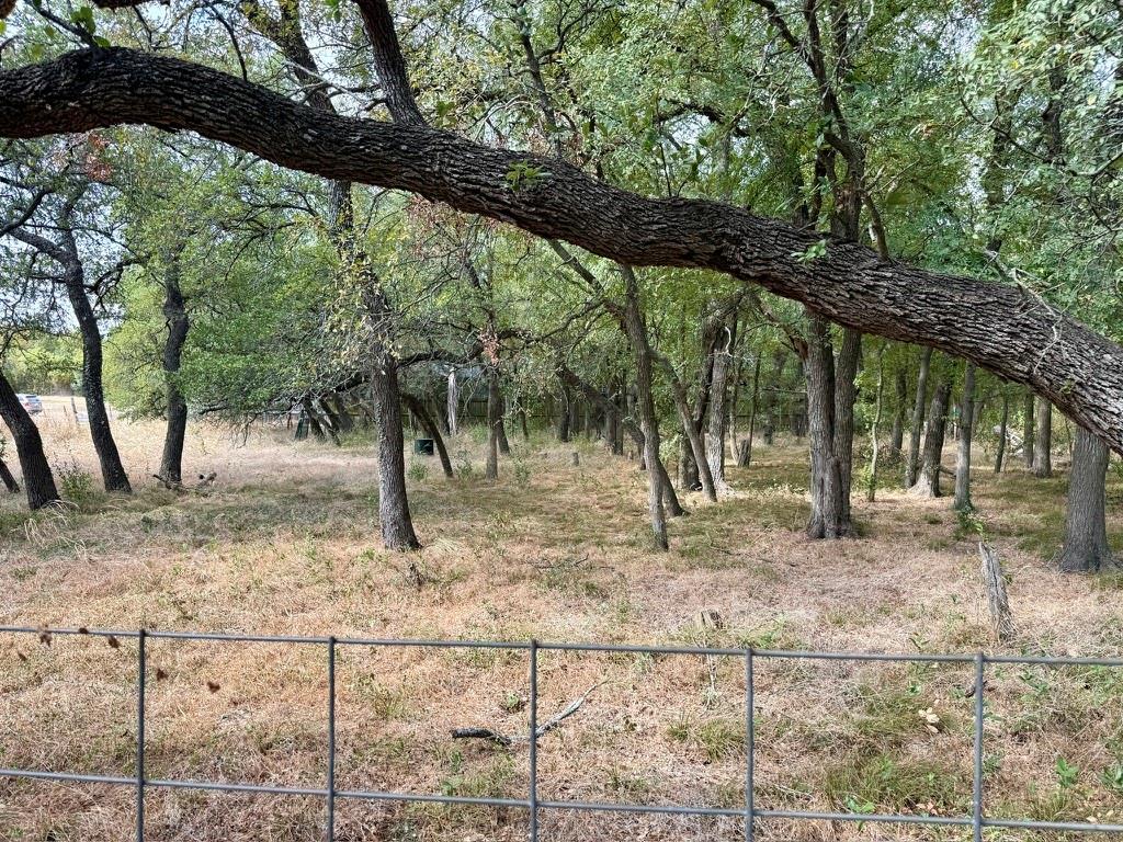 212 County Road 1746 Property Photo 4