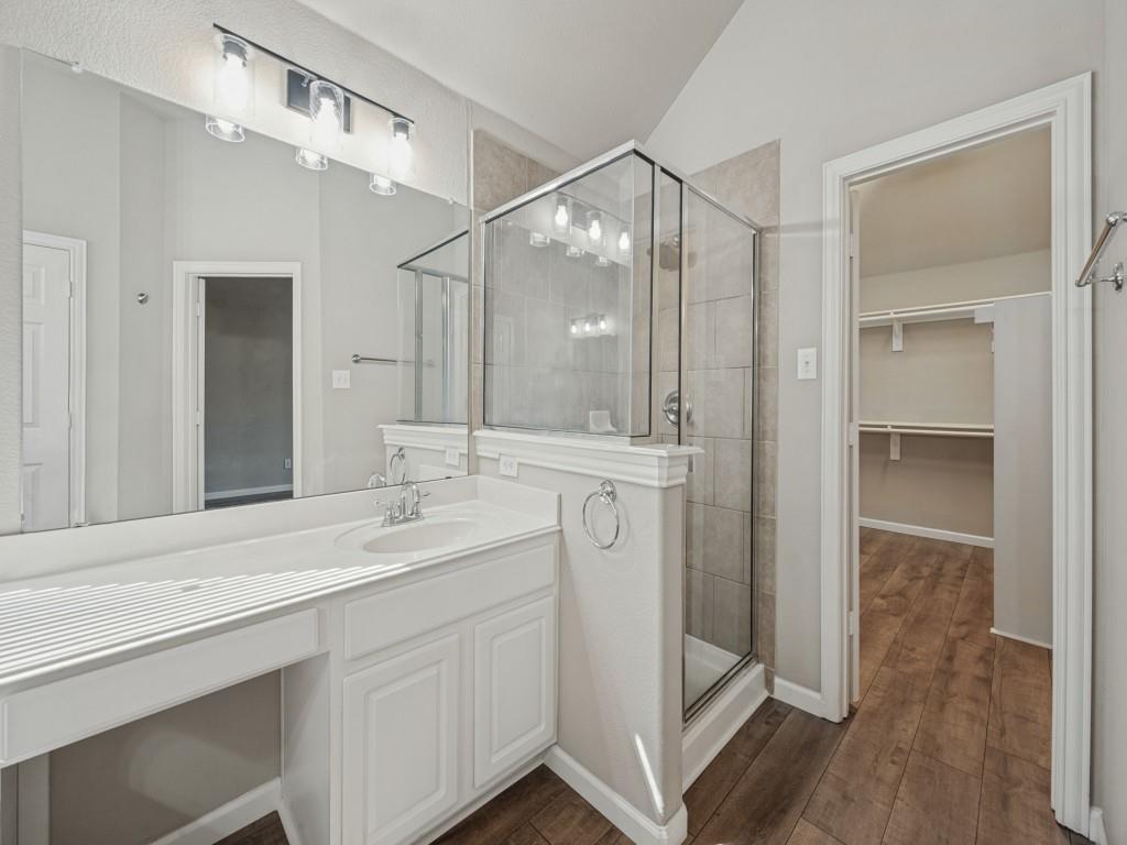 10209 Cantana Court Property Photo 17