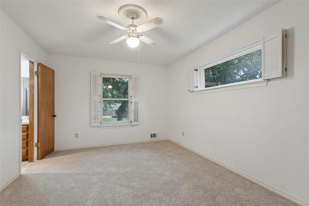 9433 Meadowknoll Drive Property Photo 21