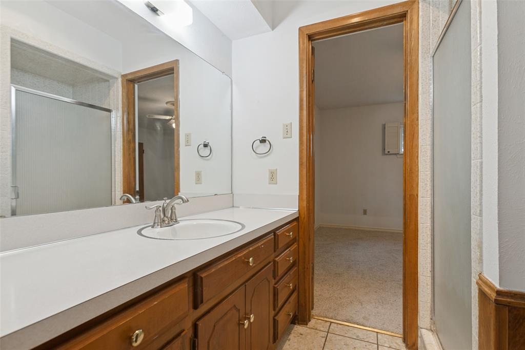 9433 Meadowknoll Drive Property Photo 22