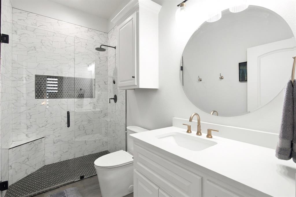 212 Runnymede Way Property Photo 28