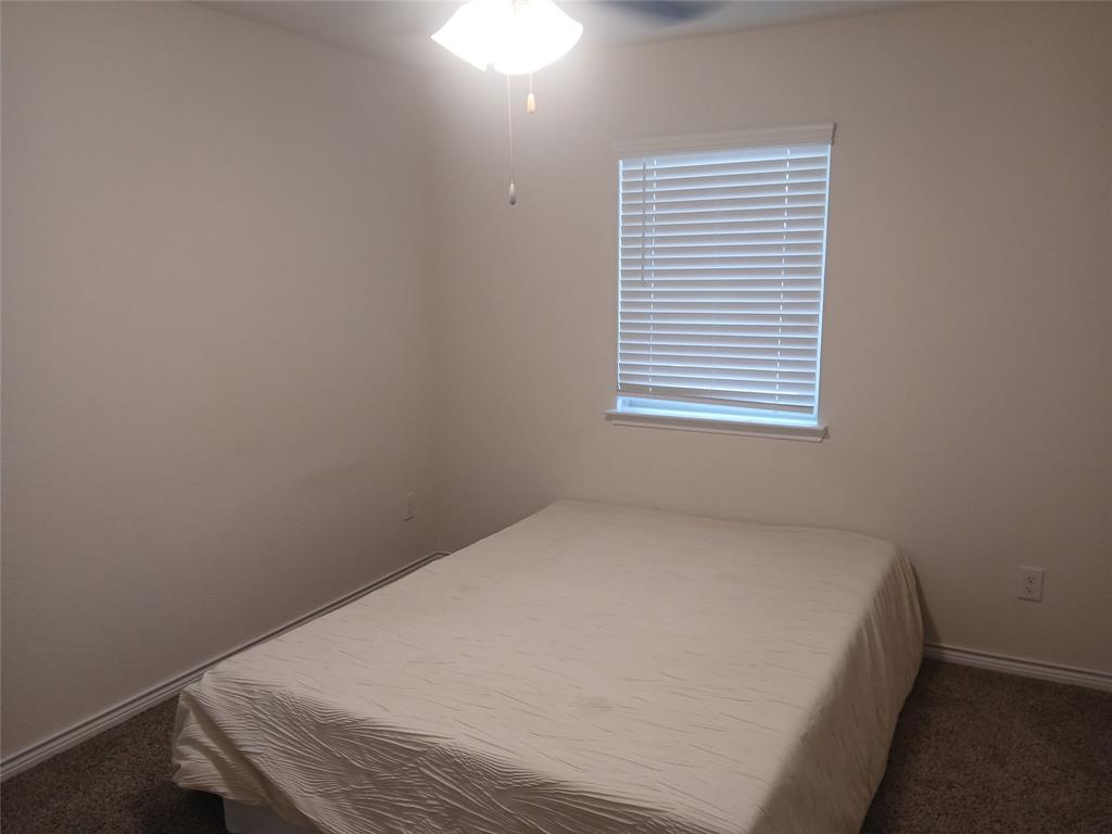 3943 Sidney Lane Property Photo 16
