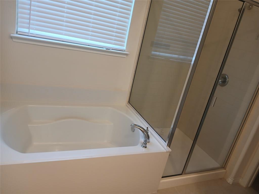 3943 Sidney Lane Property Photo 18