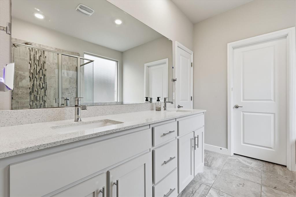 1617 Longspur Drive Property Photo 15