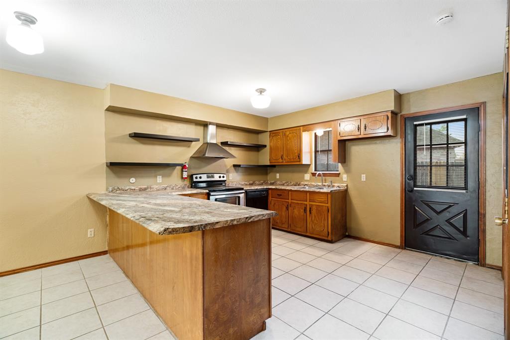 1715 Fairfax Street Property Photo 5