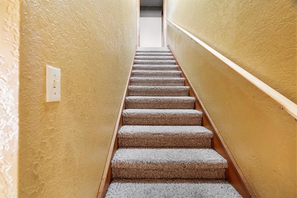 1715 Fairfax Street Property Photo 11