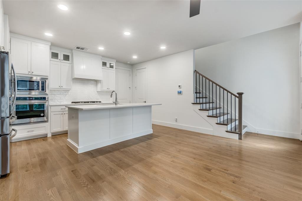 1119 Lavender Ridge Property Photo 4