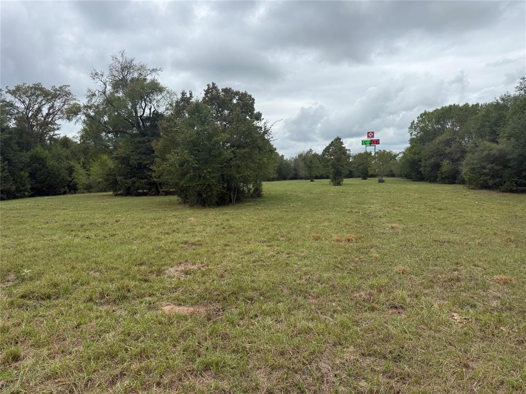7.49 (+/-) I-20 Property Photo 4