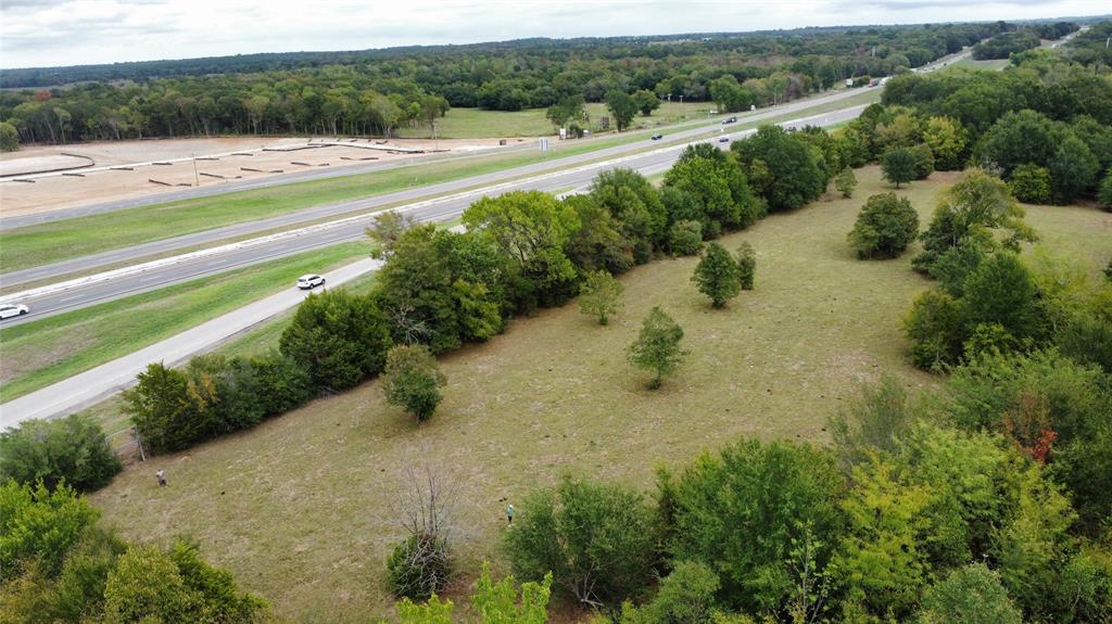 7.49 (+/-) I-20 Property Photo 12