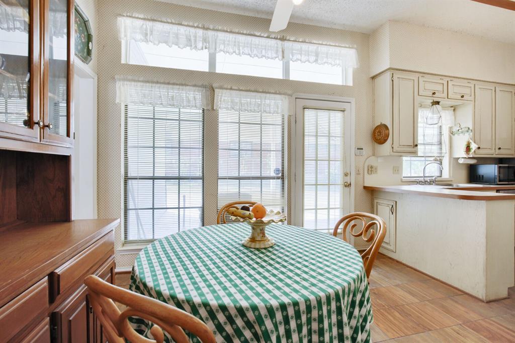 1538 Highland Road Property Photo 8