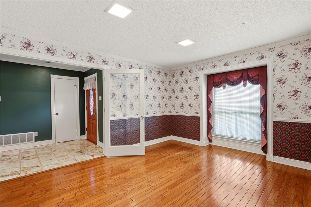 840 Meadowview Lane Property Photo 6