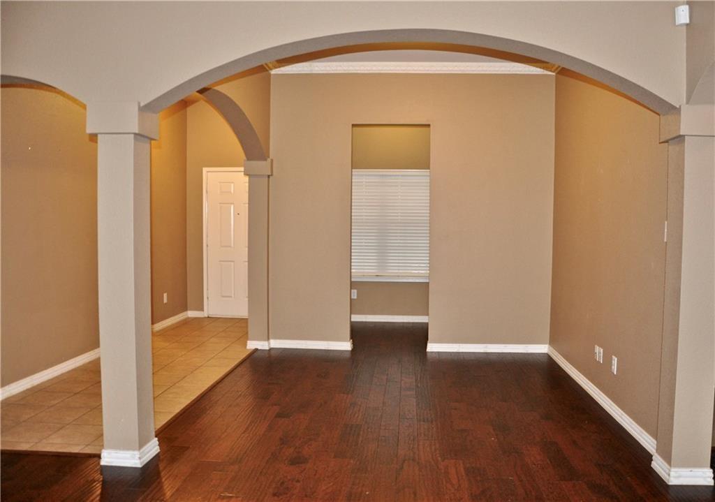 1518 Snow Trail Property Photo 3
