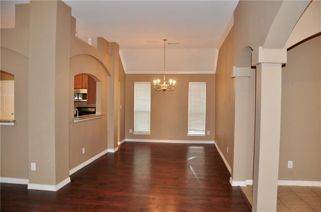 1518 Snow Trail Property Photo 7