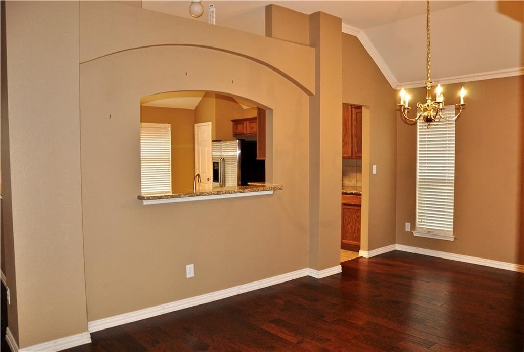 1518 Snow Trail Property Photo 8