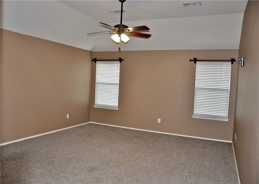 1518 Snow Trail Property Photo 13