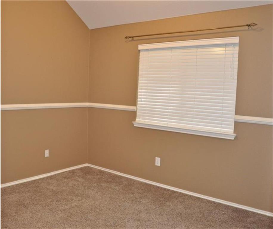 1518 Snow Trail Property Photo 19