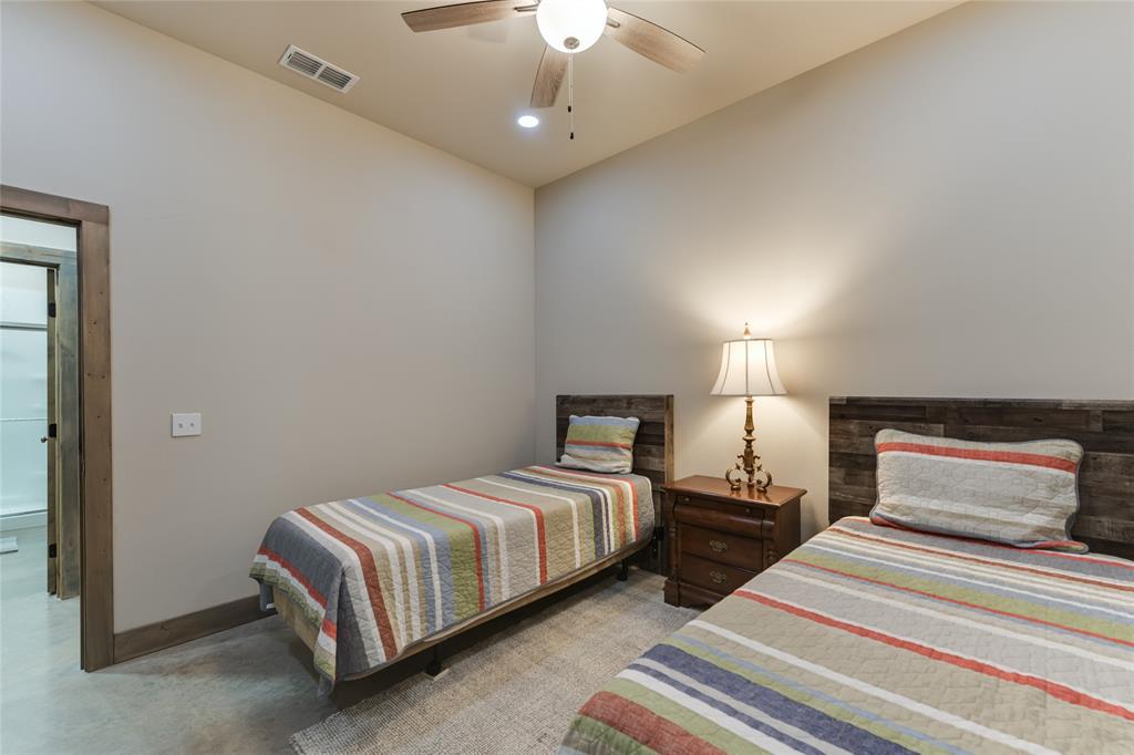 9877 Fm 209 Property Photo 21