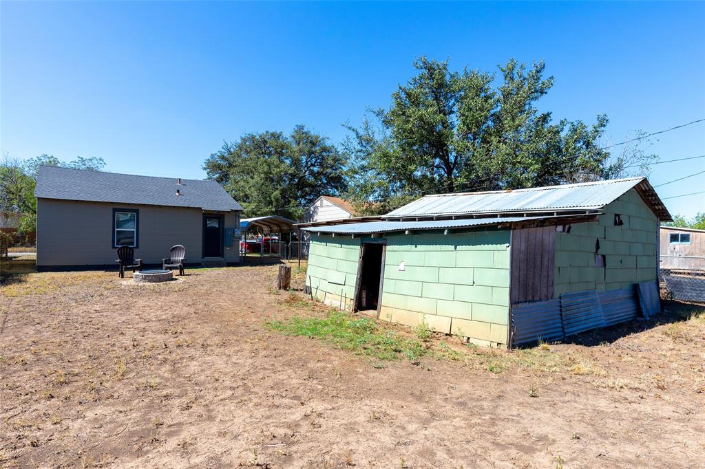 221 Nw Avenue J Property Photo 29