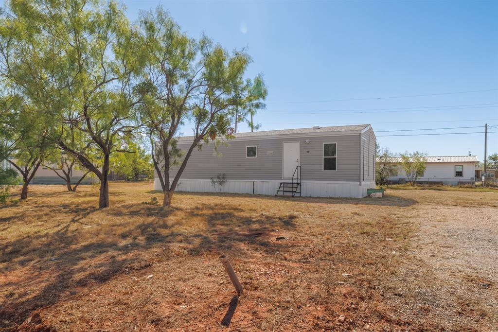 117 Seminole Street Property Photo 1