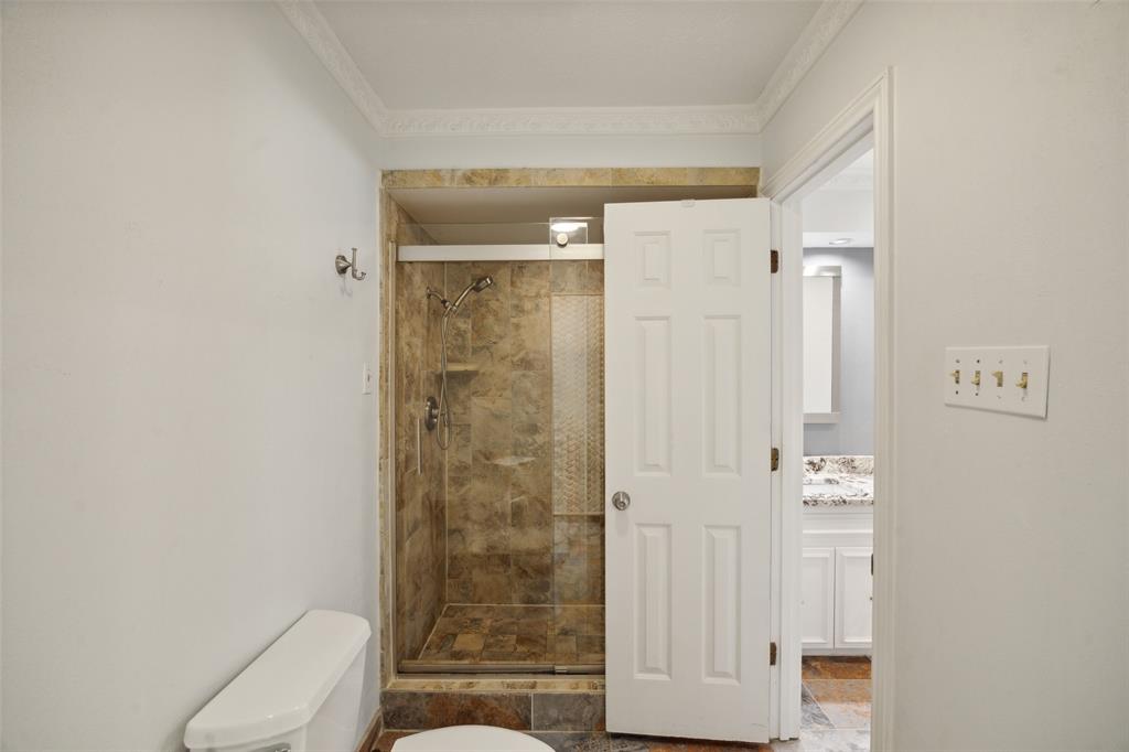 16353 Lauder Lane Property Photo 17