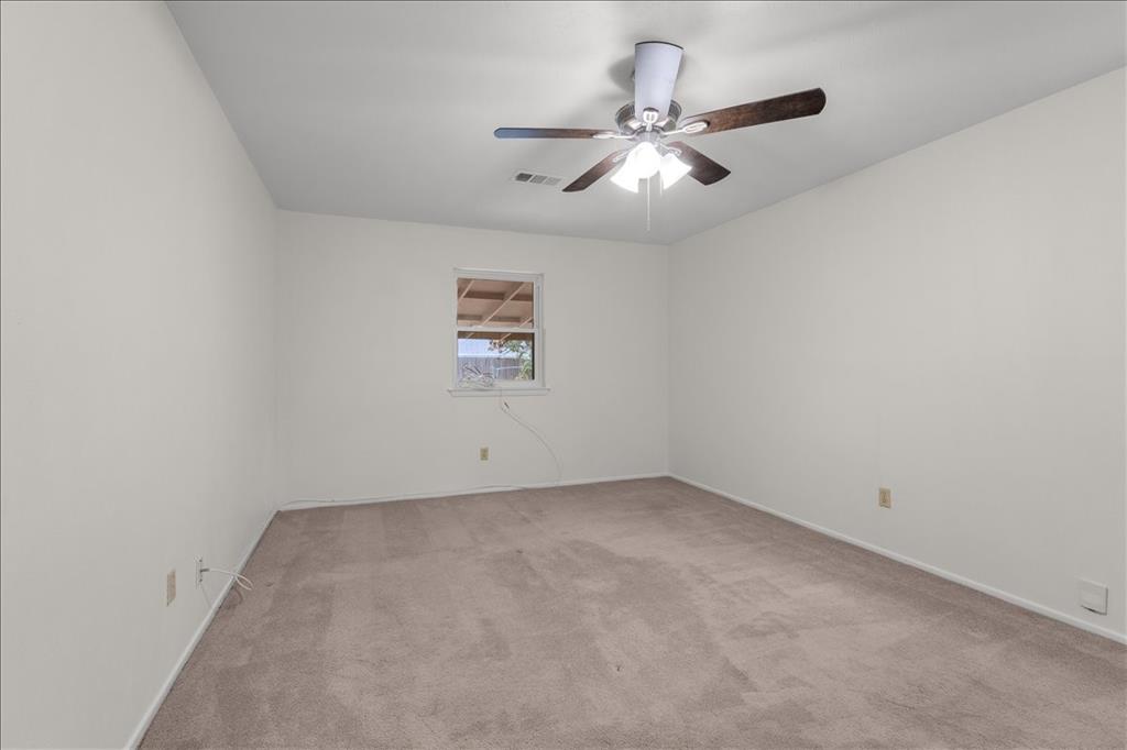 8933 Kincaid Drive Property Photo 19